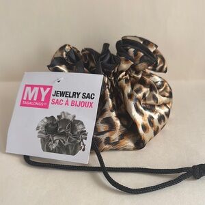 MY TAGSLONGS Leopard Black Drawstring Jewelry Travel Storage Pocket Pouch NWT